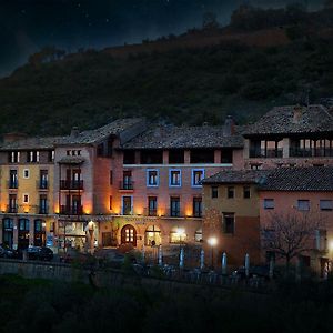 Hotel Santa Maria De Alquezar